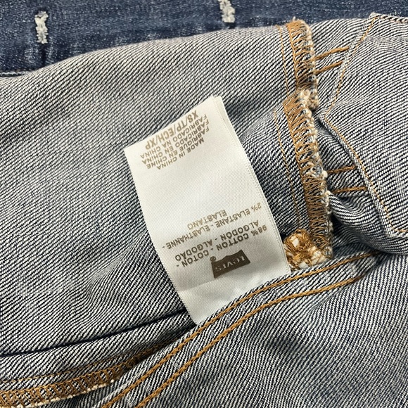 Levi’s Denim/Jean Jacket - Picture 4 of 7